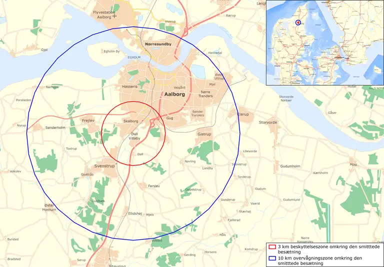 Kort over 3 kilometers beskyttelseszone og 10 kilometers restriktionszone fra Hønsevænget i Aalborg efter fund af newcastle disease